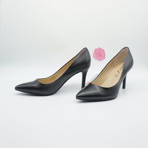 Unisa Black 7.5M Heels NEW